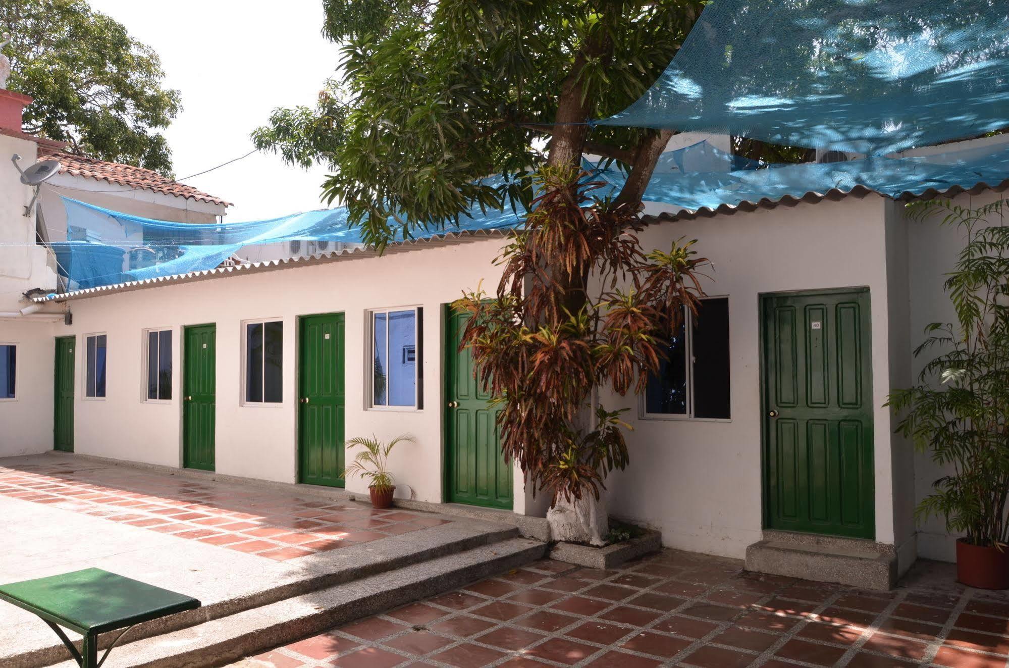 Hotel Vargas Airport Cartagena المظهر الخارجي الصورة