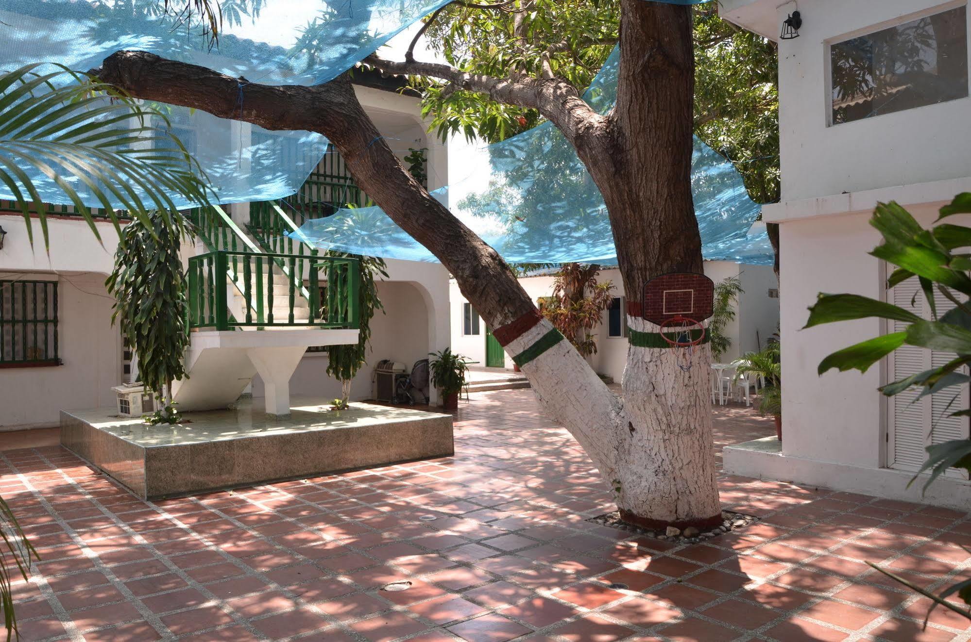 Hotel Vargas Airport Cartagena المظهر الخارجي الصورة