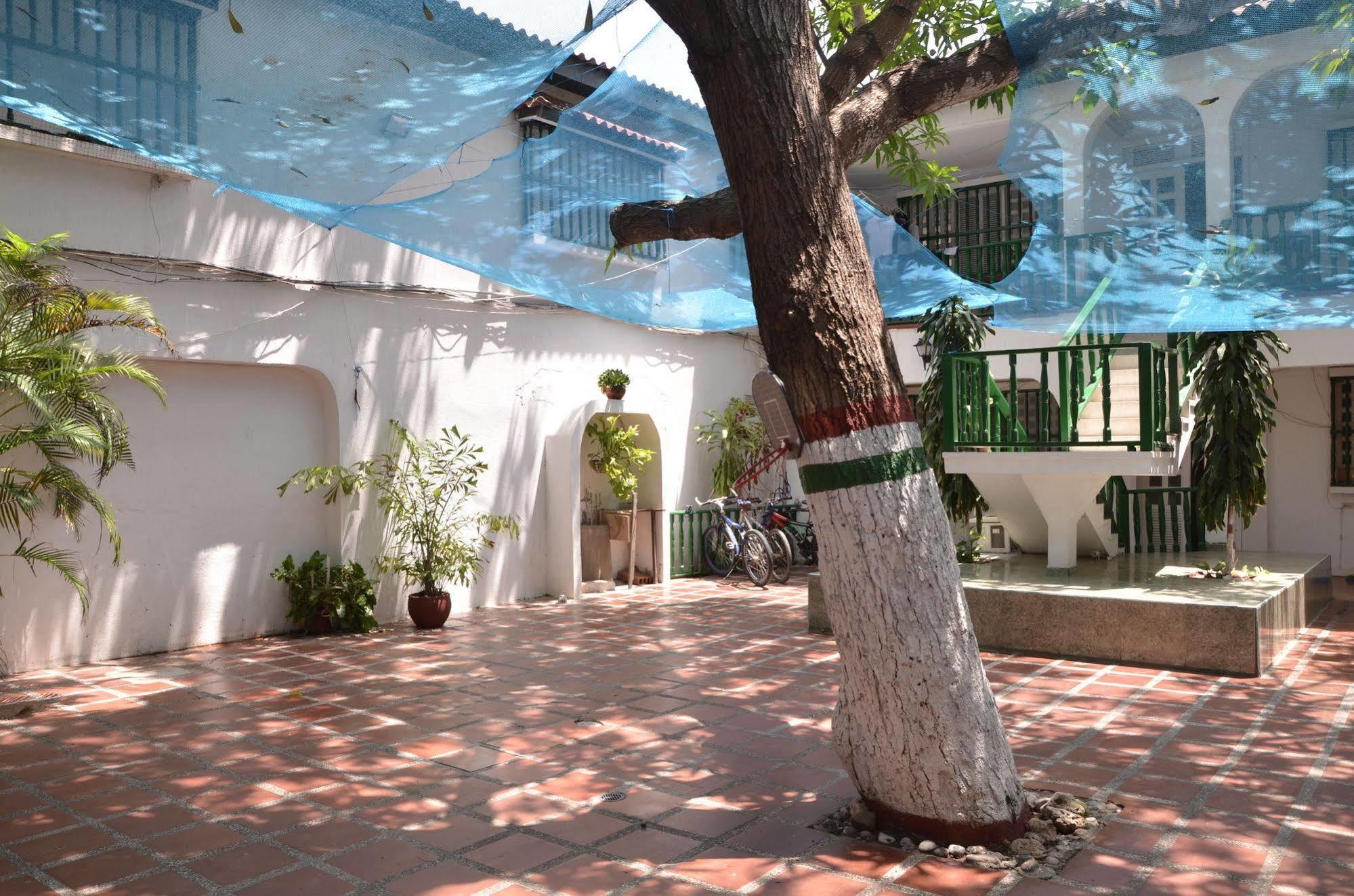 Hotel Vargas Airport Cartagena المظهر الخارجي الصورة