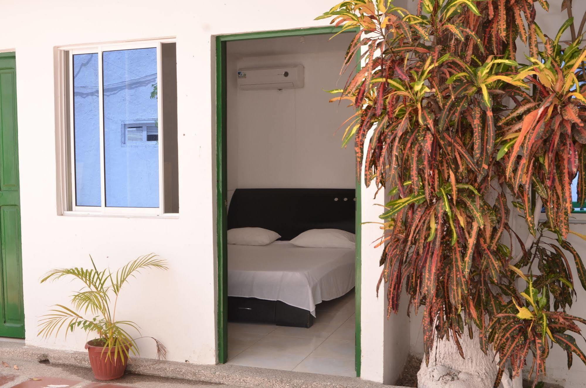 Hotel Vargas Airport Cartagena المظهر الخارجي الصورة