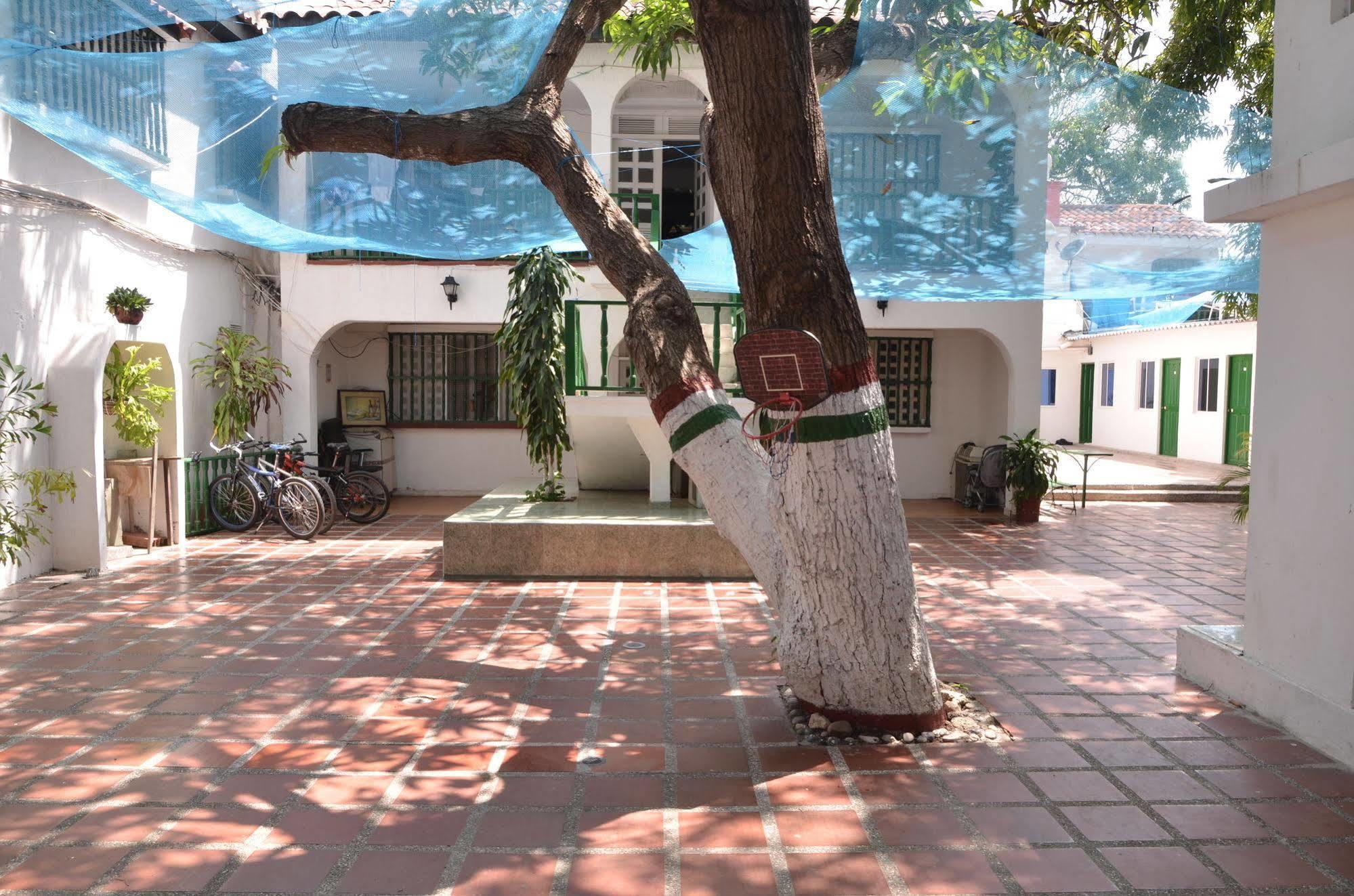 Hotel Vargas Airport Cartagena المظهر الخارجي الصورة